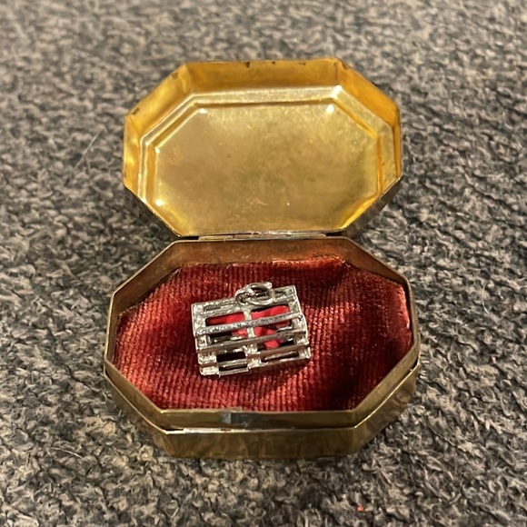 Sterling silver East Coast Lobster Trap charm🦞 - Picture 1 of 4